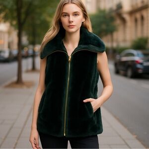 NWT Marc New York Faux Fur Hunter Green Vest S